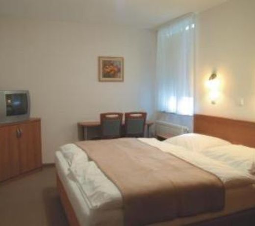 Dežman Bed & Breakfast