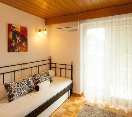 Apartments Poldi