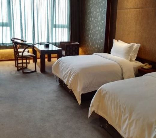 Jiayu Emperor Hotel