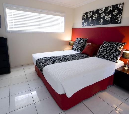Rose Bay Resort
