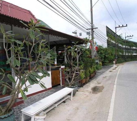 Kamala Beach Inn