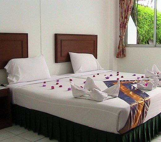 Kamala Beach Inn
