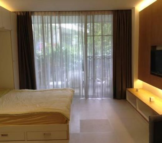ZEN SPACE THREE RESIDENCE
