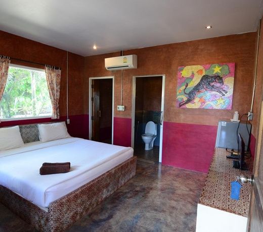Sundara Guesthouse