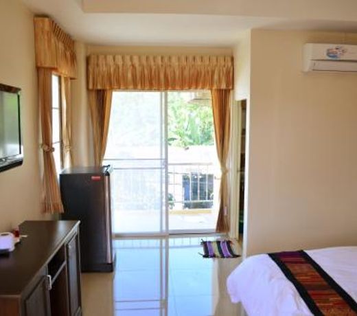 Phrom Phring Place Service Apartment