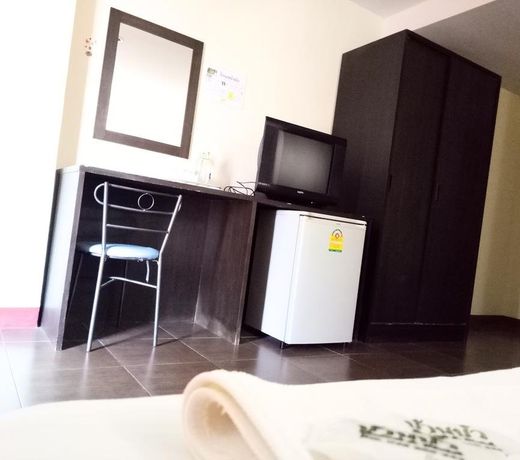 Ban Bua Resort & Hotel