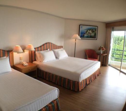 Khanom Golden Beach Hotel