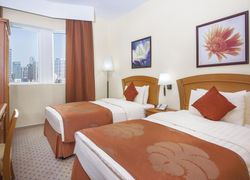 Golden Tulip Hotel Apartments фото 3, г. Шарджа, 