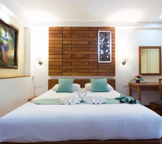 Thai Palace Resort