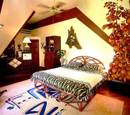 Coco Palace Resort