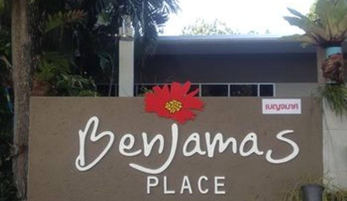 Benjamas Place