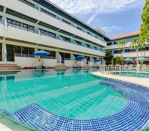 Karon Whale Resort Karon Beach (SHA Certified)