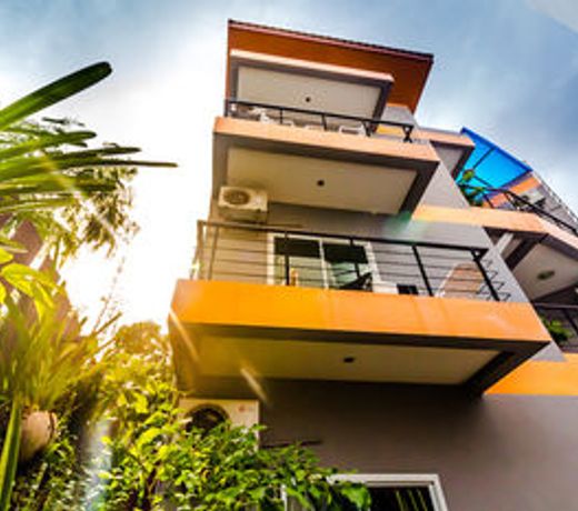 Baan Yuyen Karon Guesthouse