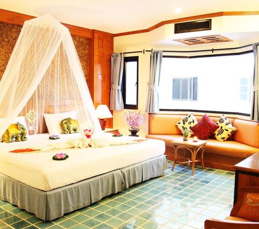 Your Place Inn