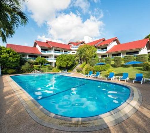 Pen Villa Hotel, Surin Beach - SHA Extra Plus