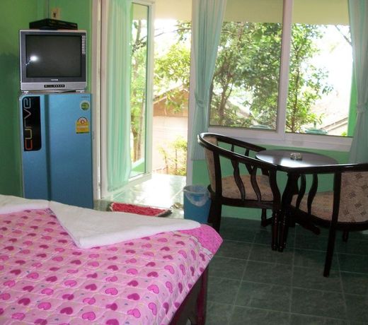 Naiharn On The Rock Resort Phuket