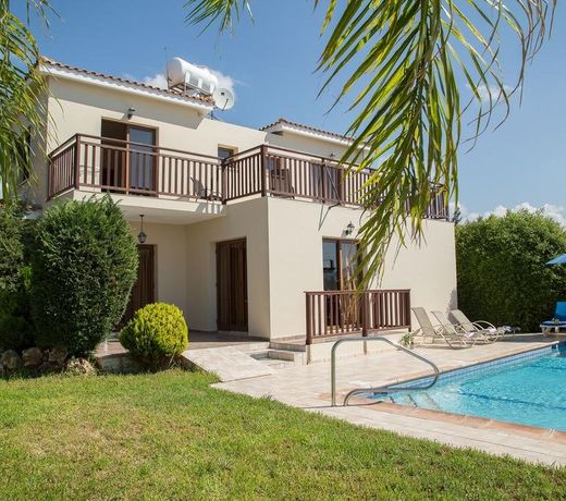 Coral Bay Sunlove Villa