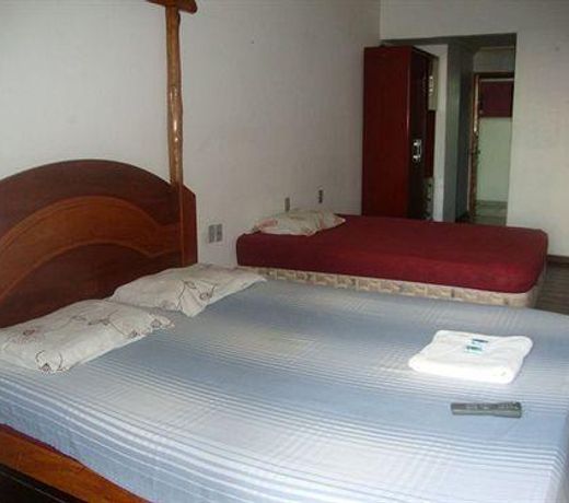 AMAZON SUITES