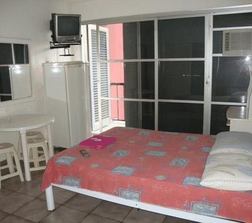 AMAZON SUITES