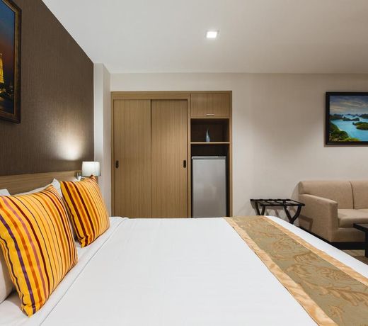 Adelphi Pattaya - SHA Extra Plus