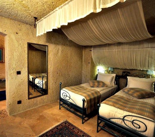 Tafoni Houses Cave Hotel