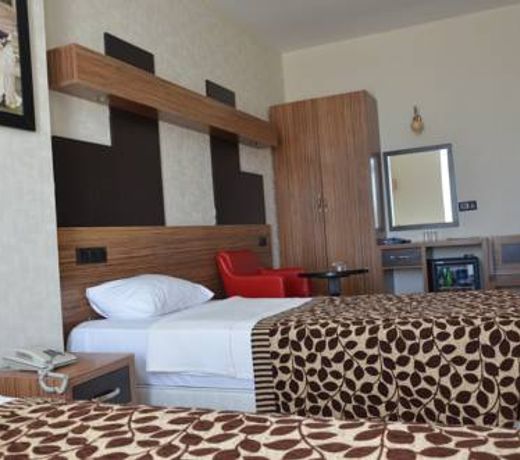 Akgol Hotel