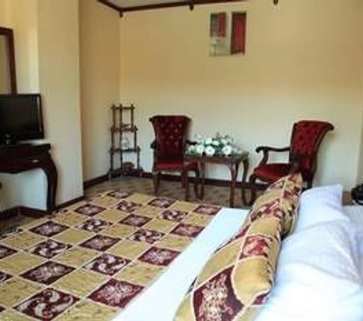 Elruha Hotel