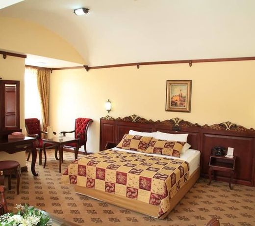 Elruha Hotel