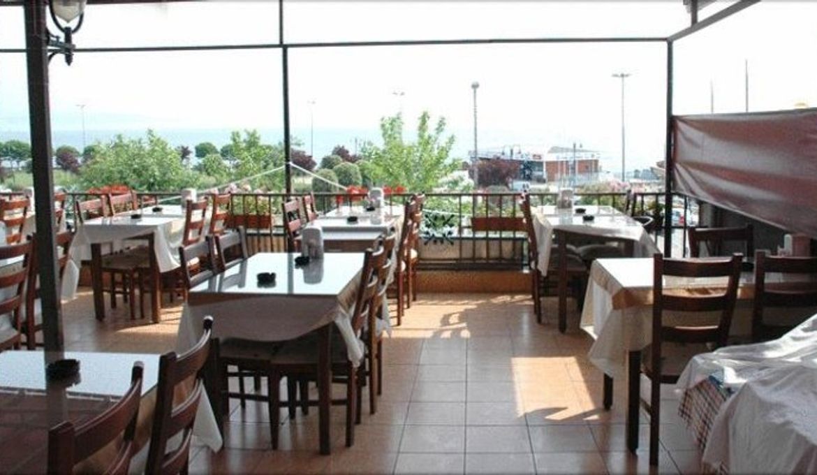 Grand Lion Hotel