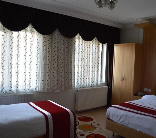 Dinc Otel