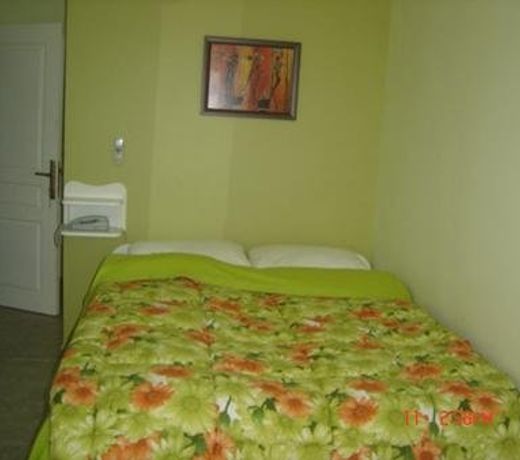 Zeus Hotel