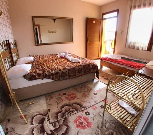 Anz Guest House
