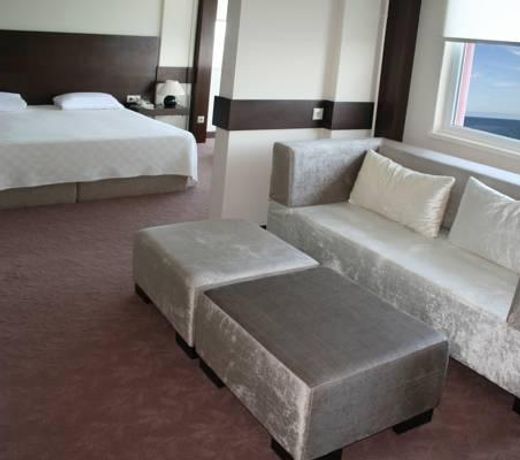 BELDE AND CONVENTION CENTER