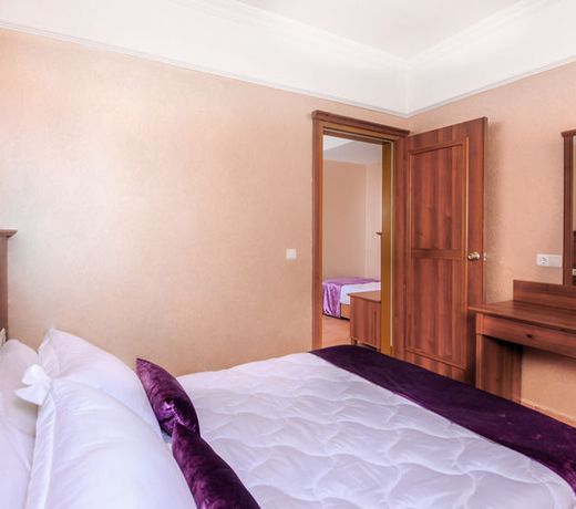 Caprice Beach Hotel