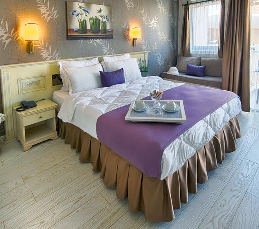 Romance Beach Hotel
