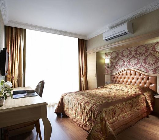 Emre Beach & Emre Hotel