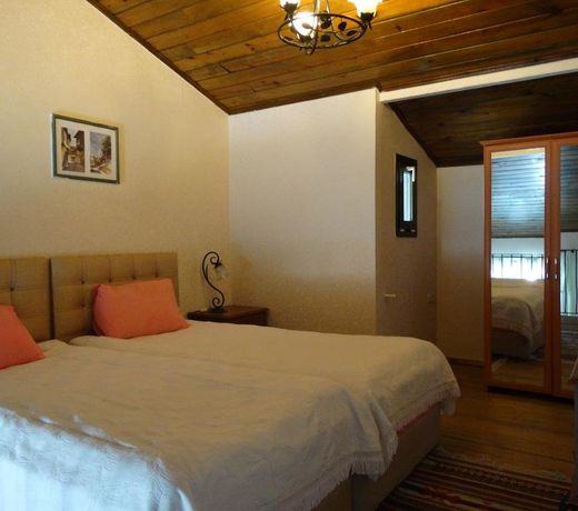 Beachwood Villas