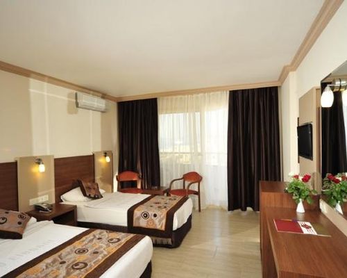 Armas Prestige Hotel - Махмутлар - фото 3