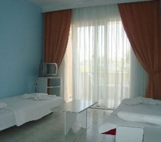 Golden Moon Apart Hotel