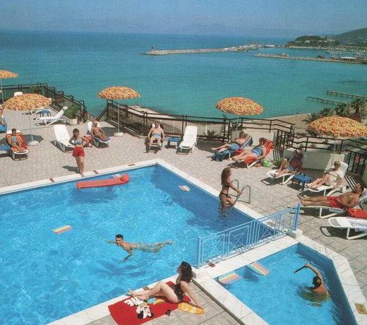 Derici Hotel