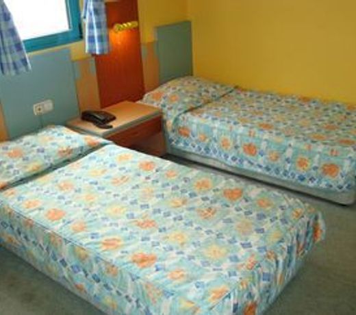 Uslan Hotel