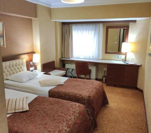 Yuksel Hotel