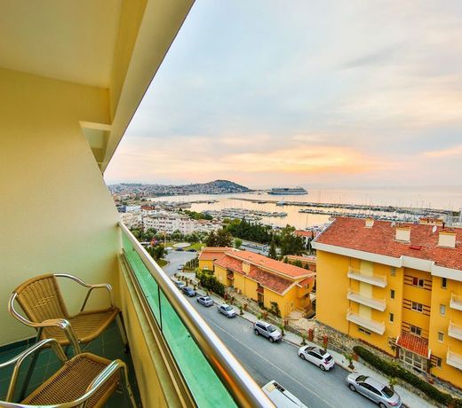 Marina Hotel Kusadasi