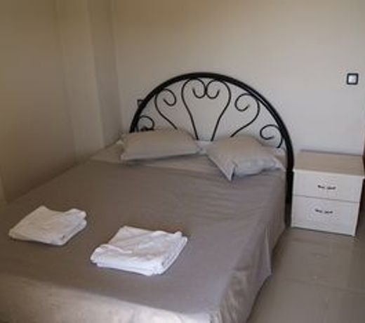 Whispering Sands Apartments
