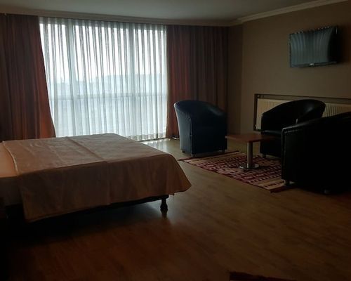 Ata Hotel Kumburgaz - Бююкчекмедже - фото 5