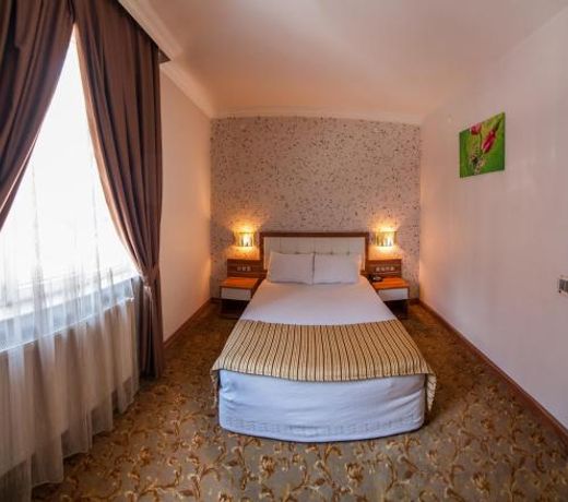 Adnan Bey Hotel