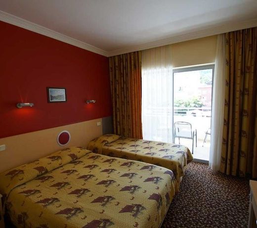 Grand Viking Hotel