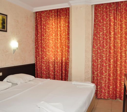 Emily Rose Hotel