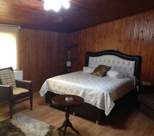 Kayzer Hotel