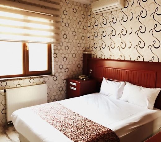 DIAMOND HOTEL